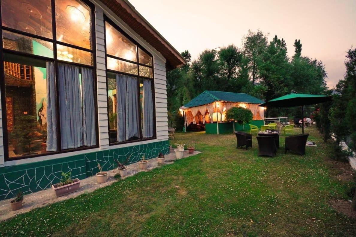 Sojourn Cottages Pahalgām Exterior photo